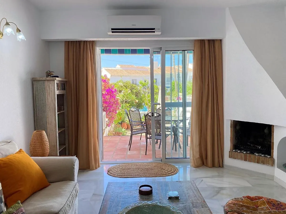 Jardines De Nerja 34别墅 0*,  西班牙